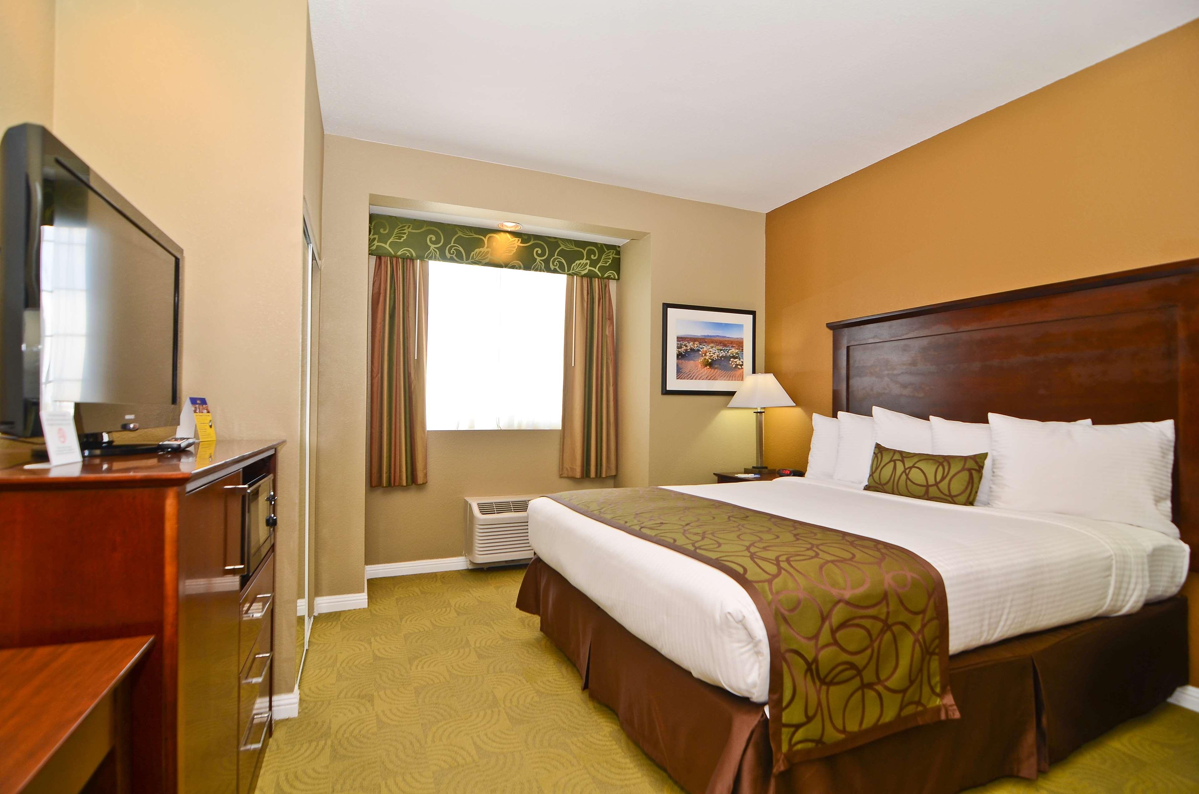Western California & 4* California City