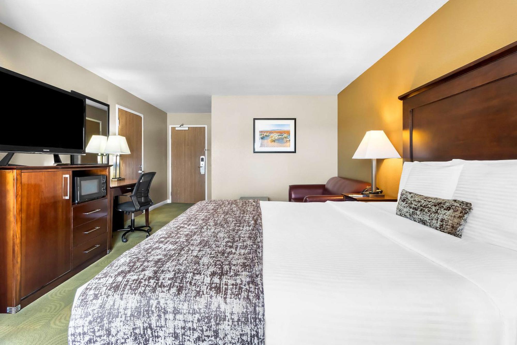 Western California & Hotel California City