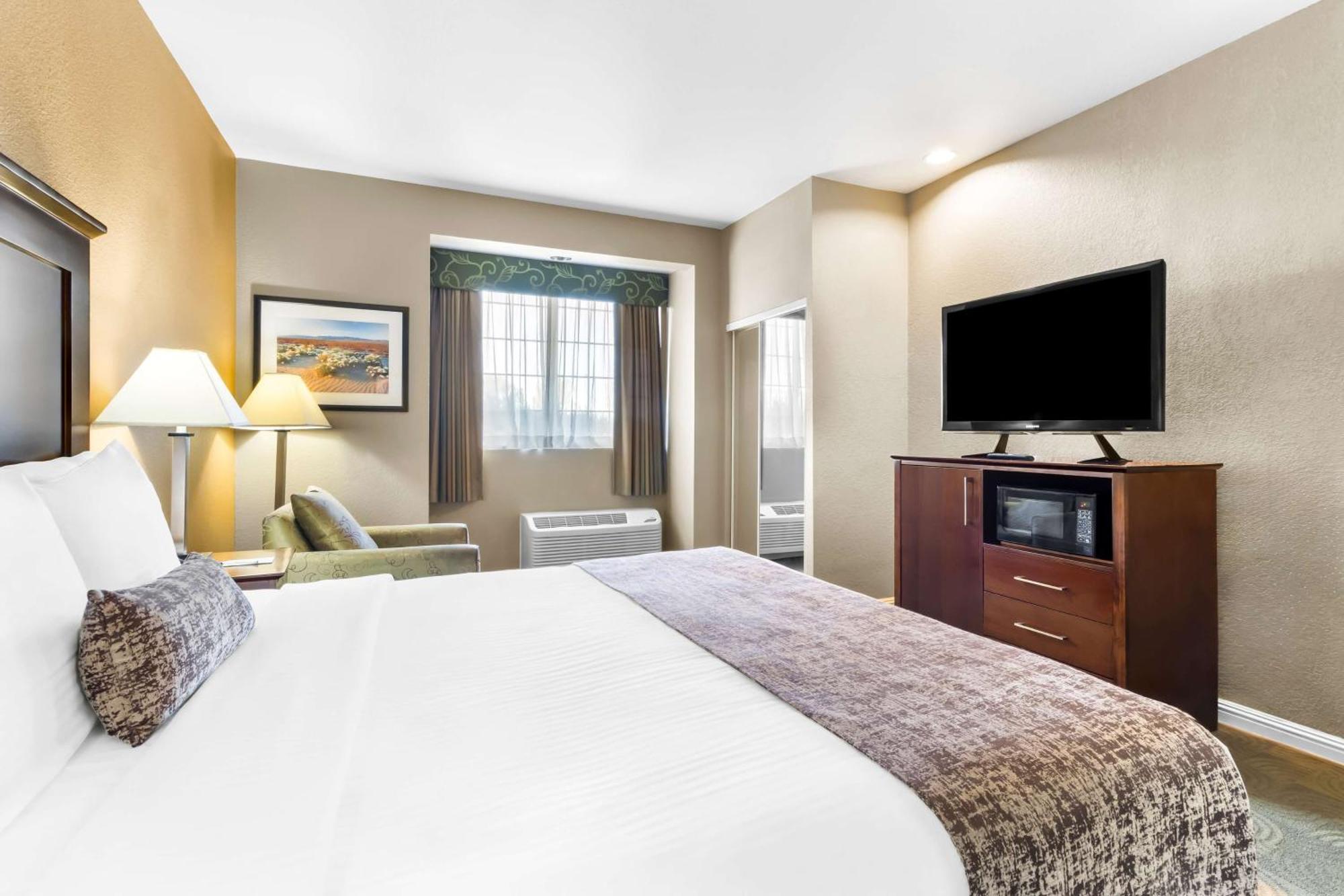 Western California & Hotel California City
