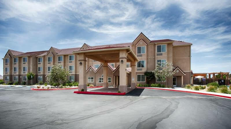 Western California & Hotel